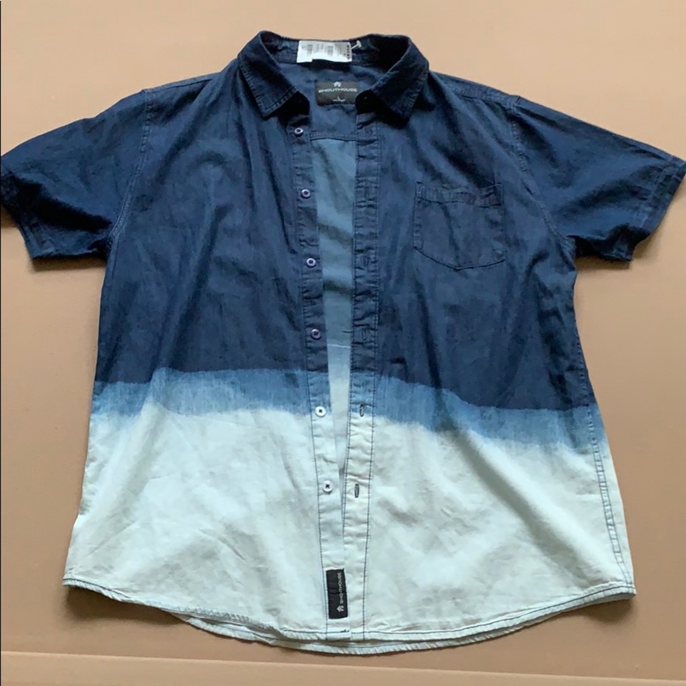 Shouthouse L Navy Short Sleeve Button Down Shirt